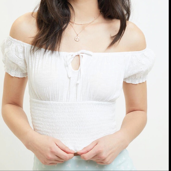 Top - Picture 2 of 2